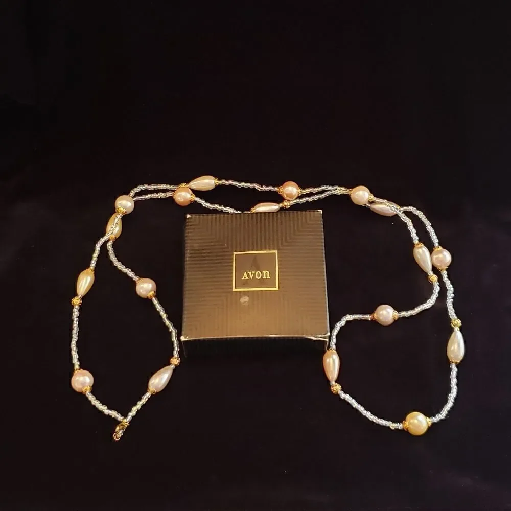 NIB Vintage Avon Pearly Pastel Rope Necklace - 54